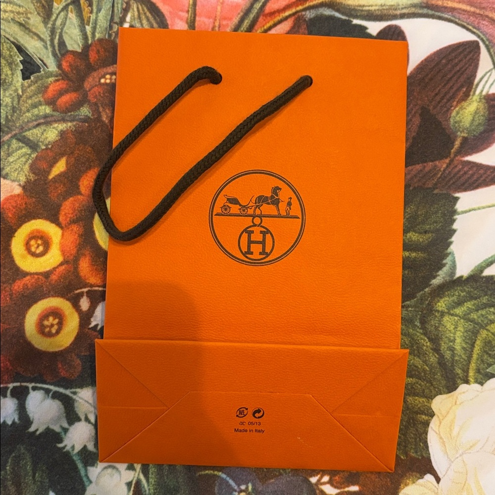 Hermes paper shopping gift bag - Picture 2 of 2